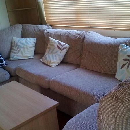 3 Bedroom 2 Bathroom Prestige Caravan Presthaven Sands Talacre Exterior photo